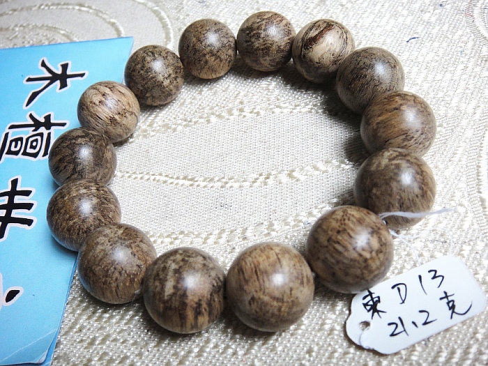 柬埔寨沉香佛珠瘿瘤纹雀斑沉手链 木檀世家佛珠/念珠