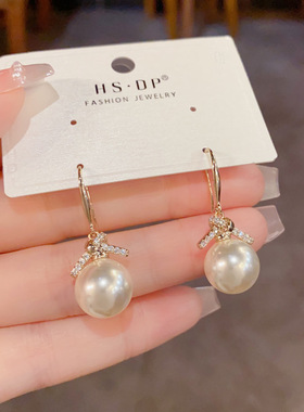 日韩复古浅咖啡金打结珍珠耳钩个性轻奢温柔优雅百搭显瘦耳坠批发