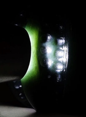 天然正品和田玉核桃手把件