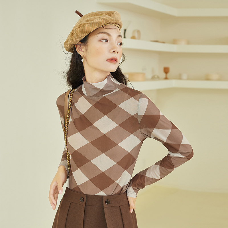 qs秸熙2021秋冬新款打底网纱衣小衫 秸熙服饰蕾丝衫/雪纺衫