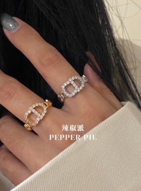 辣椒派 中古氛围感碎钻猪鼻子星星链条戒指女 开口气质风高级感