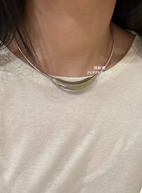 辣椒派极简不掉色th* row风弹簧银色素圈项链女 博主款百搭