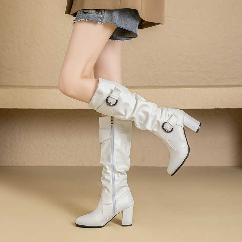 Xiaohongshu recommends internet celebrity pleated thick-heeled high boots