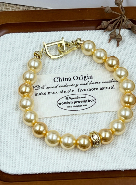 珍珠手链女款小众设计香槟色