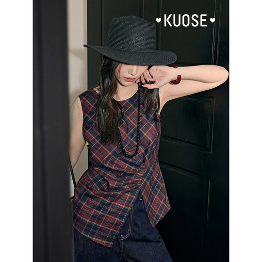 Тонкий тонкий жилет без рукавов в зеленую клетку на подтяжках