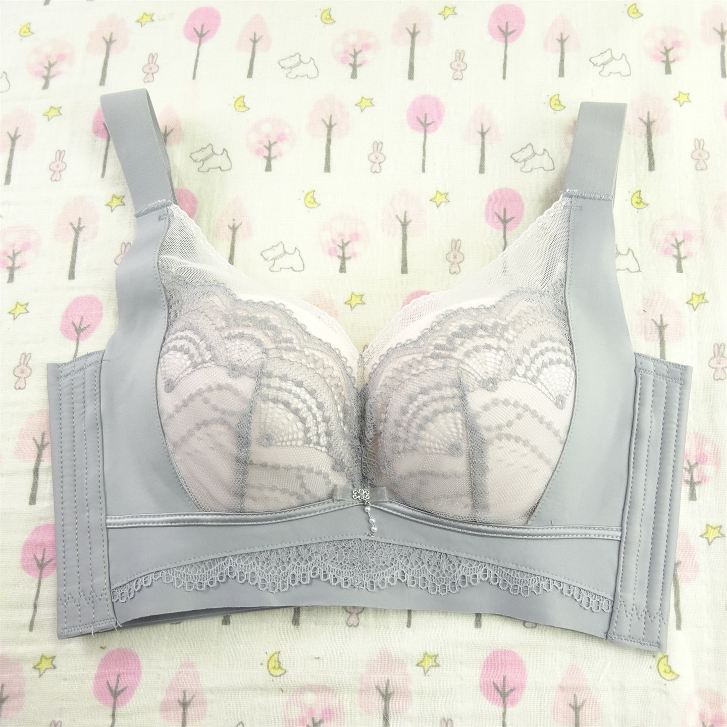 奇利芳9969无钢圈莫代尔B杯薄款文胸女薄棉聚拢收副乳调整型内衣,淘宝优惠券,粉丝福利购,淘宝优惠卷