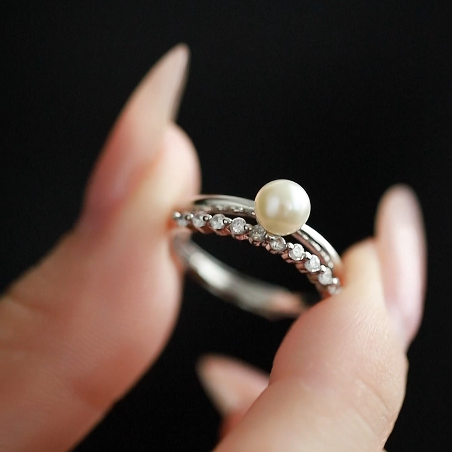Natural freshwater round pearl ring for women, exquisite design, simple double layer adjustable ring