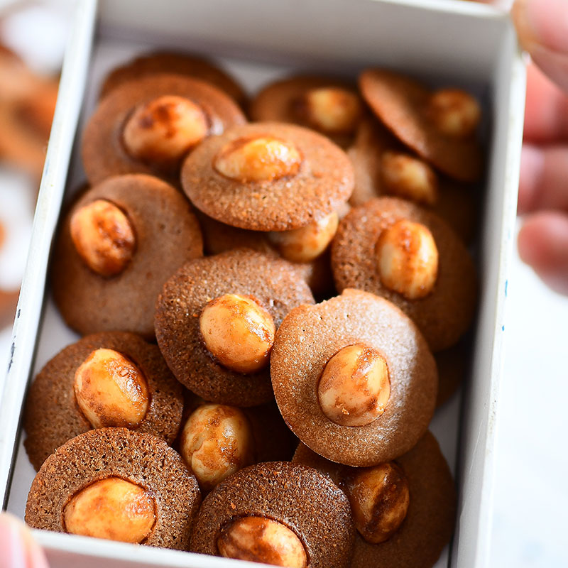 浓香嘎嘣脆 坚果小脆饼干 零食巴旦木夏威夷果薄脆饼干十年志,淘宝优惠券,粉丝福利购,淘宝优惠卷