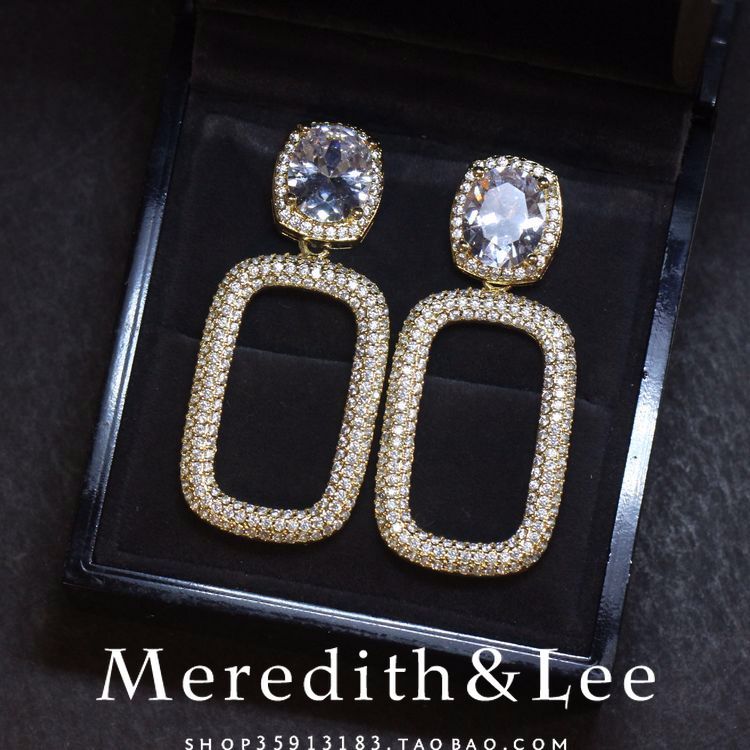Meredith&Lee 高级感简约法式优雅方形满钻时尚百搭轻奢质感耳环 - 图0
