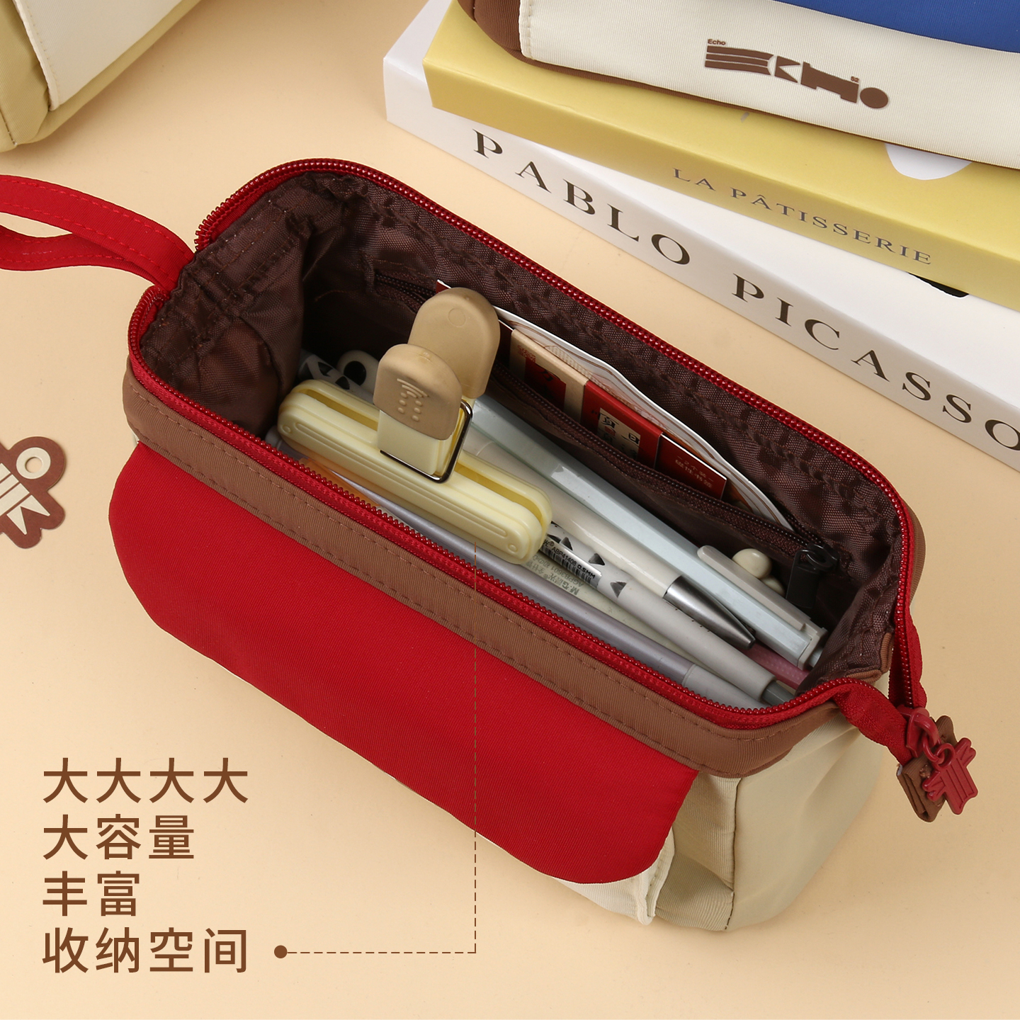 本木初品联名/echo航行日志 大容量强支撑吐司包 创意唯美高颜值牛津布化妆包多功能桌面收纳文具袋铅笔袋 - 图0