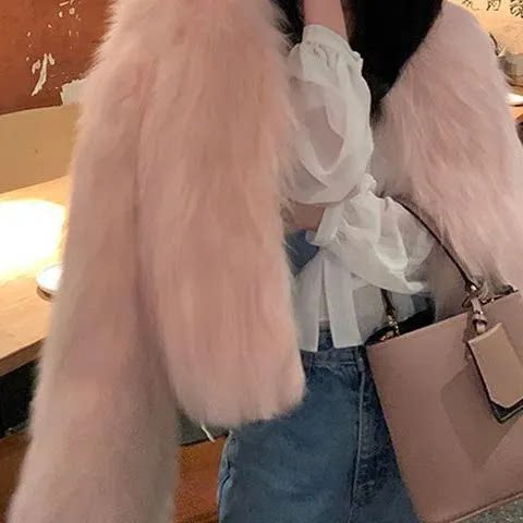 黑色高级仿狐狸毛短款皮草女2025新款爆款冬季独特超好看毛毛外套 - 图2