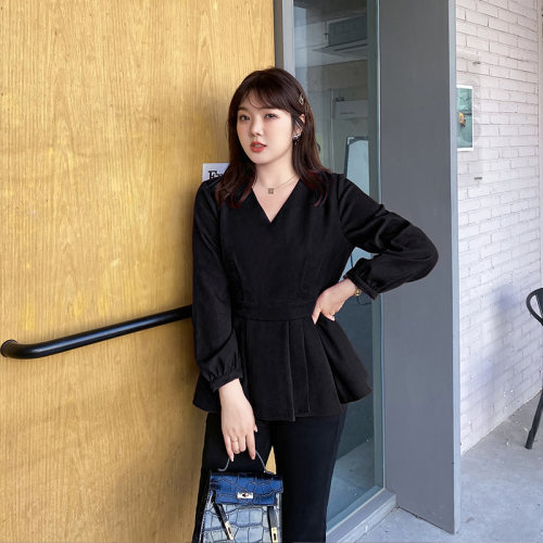 2024年秋新款V领百褶宽松休闲显瘦胖MM上衣女磨毛衫黑色套头打底 - 图2