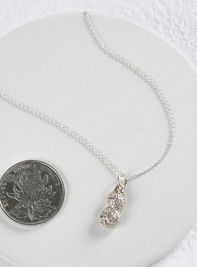 S925银女花生吊坠项链