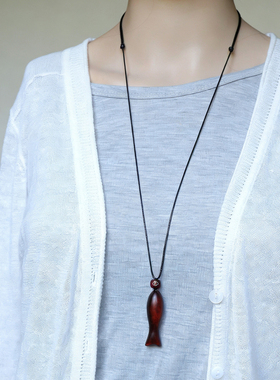 吉庆有余红木小鱼木鱼毛衣链