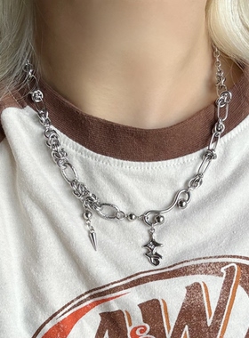 朋克摇滚金属风十字星铆钉圈圈拼接项链小众y2k辣妹甜酷日韩系ins