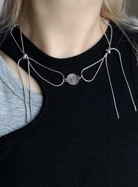 日韩系ins风漩涡蝴蝶结蛇骨拼接项链小众设计感复古y2k甜酷锁骨链