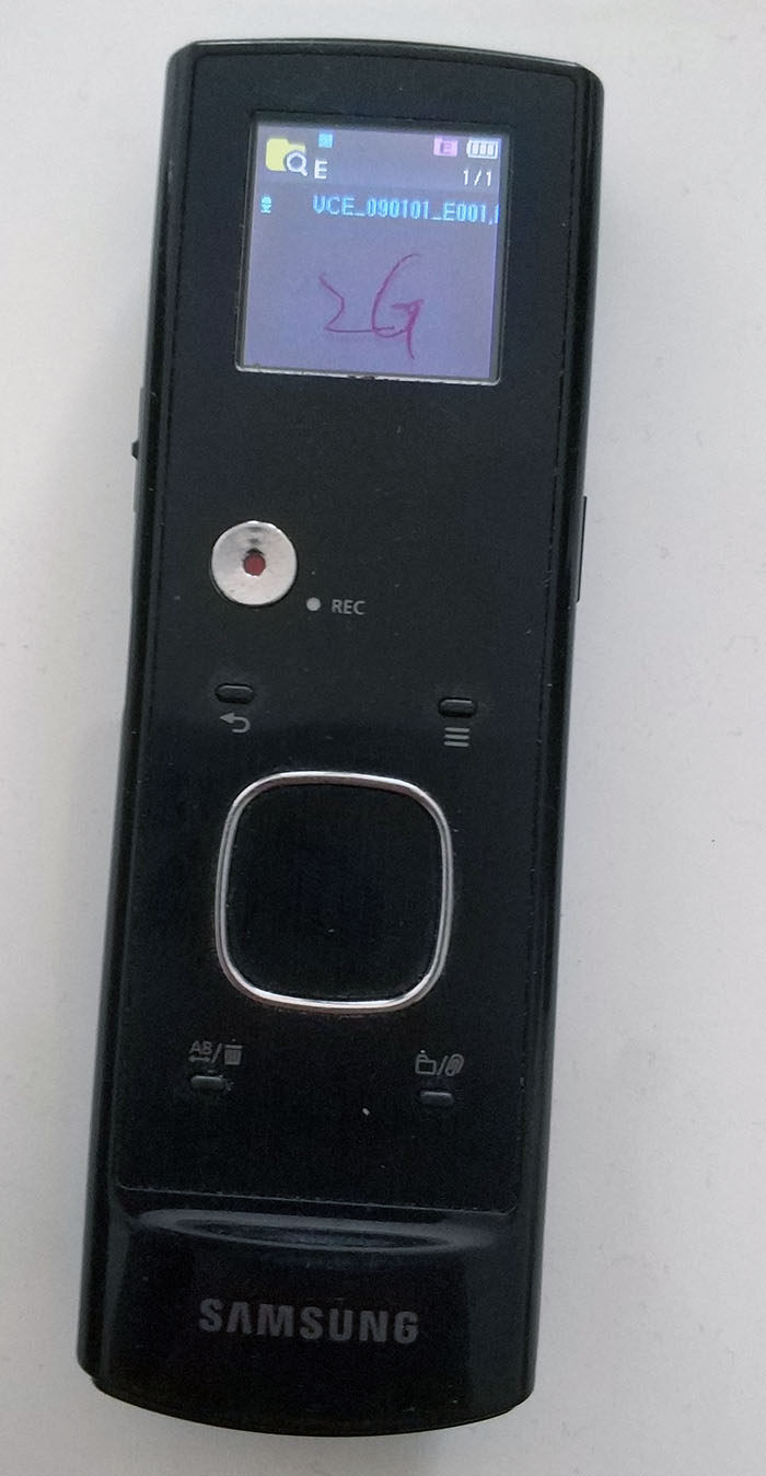 二手MP3播放器新款YP-55 YV120收藏老音乐h350 vx2g录音 老古董