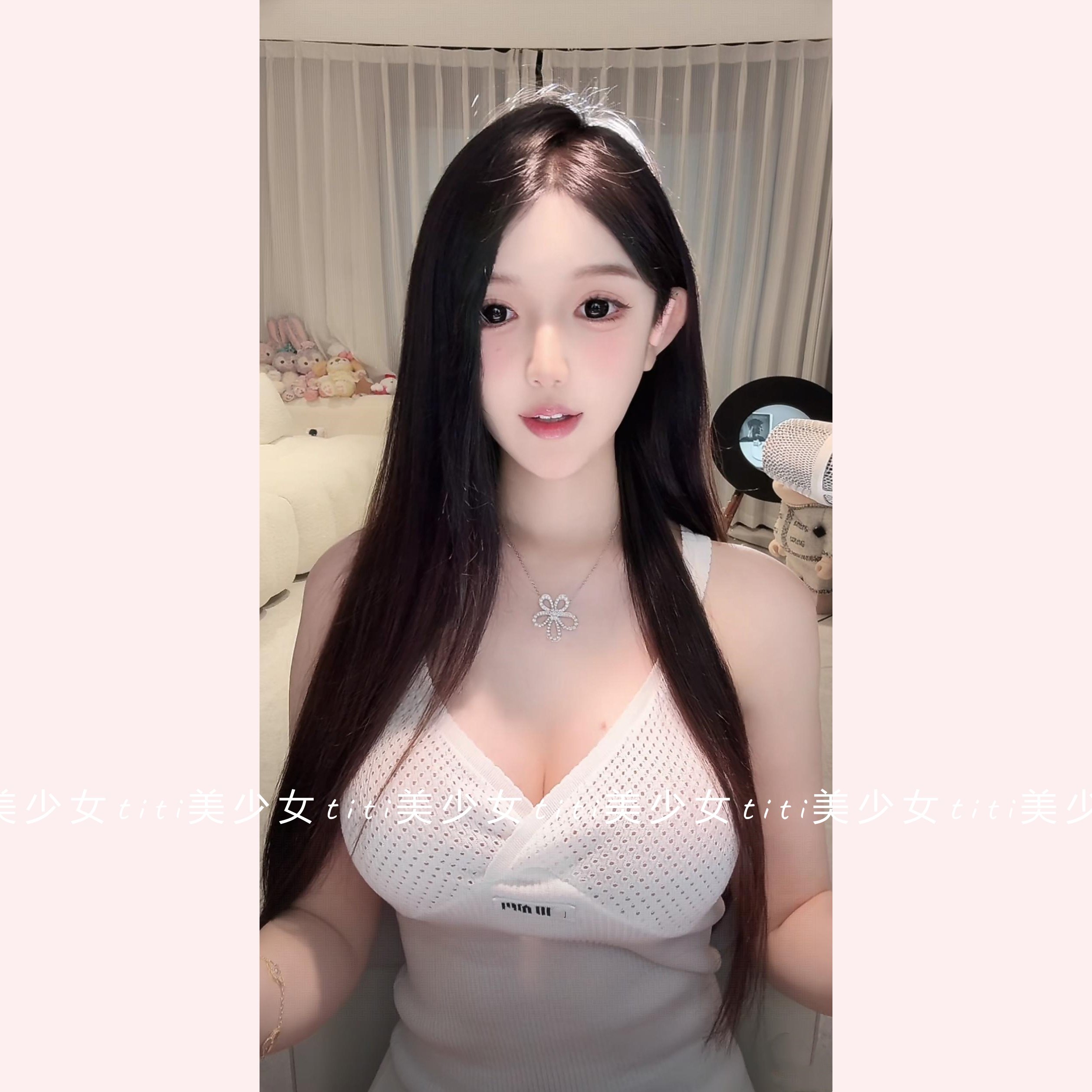 【TiTi美少女】纯欲风性感钩花镂空针织抹胸吊带2026v领背心上衣,淘宝优惠券,粉丝福利购,淘宝优惠卷