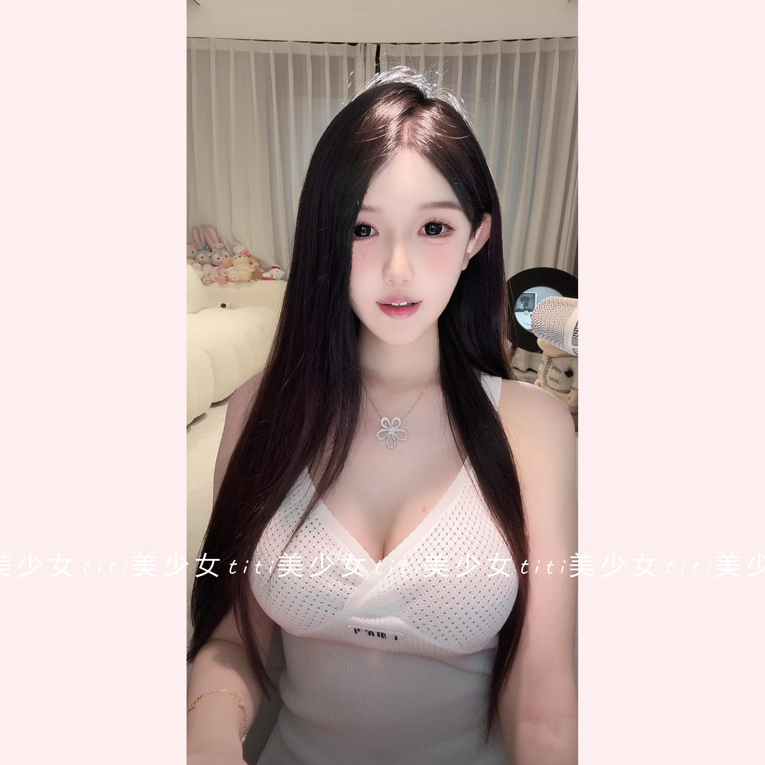 【TiTi美少女】纯欲风性感钩花镂空针织抹胸吊带2026v领背心上衣,淘宝优惠券,粉丝福利购,淘宝优惠卷