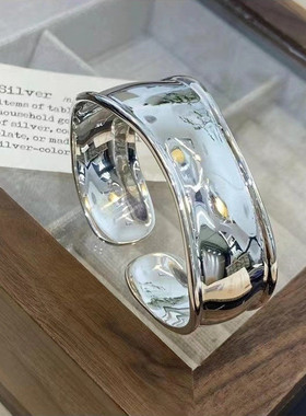 925纯银小众重工弧形大宽面手镯