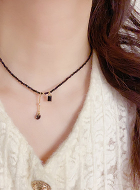 轻奢冷淡风黑色水晶流苏项链女小众高级复古时尚颈饰奢气质锁骨链