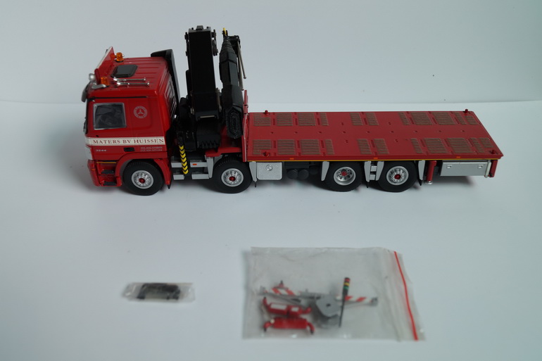 Tekno 1/50 奔驰 MB Actros L 平板货运车 附随车吊 Maters涂装 - 图1