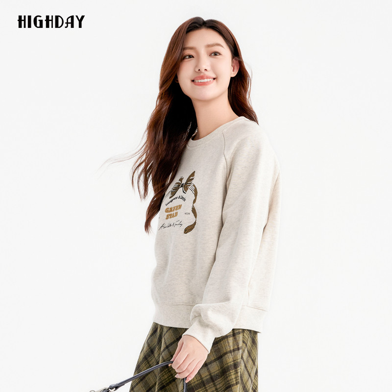 轩日2024冬季商场同款女装插肩袖圆领上衣女新款甜美加绒长袖卫衣