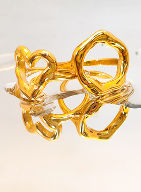 eManco欧美小众ins风18K金钛钢戒指女士镂空异形爱心戒指指环