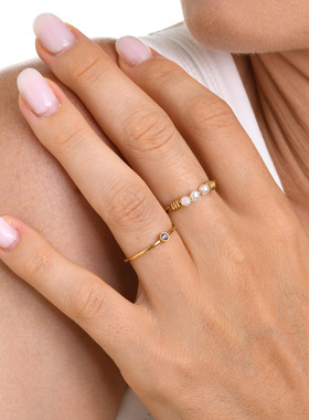 日韩时尚百搭细款麻花淡水巴洛克不规则珍珠戒指指环钛钢镀18K金