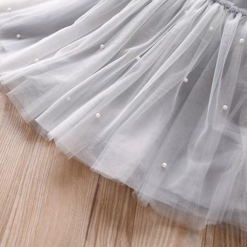 ເດັກຍິງແບບເກົາຫຼີ Princess skirt ເດັກນ້ອຍ pearl fluffy skirt ເດັກນ້ອຍແບບຕາຫນ່າງ skirt 2023 summer ແບບໃຫມ່