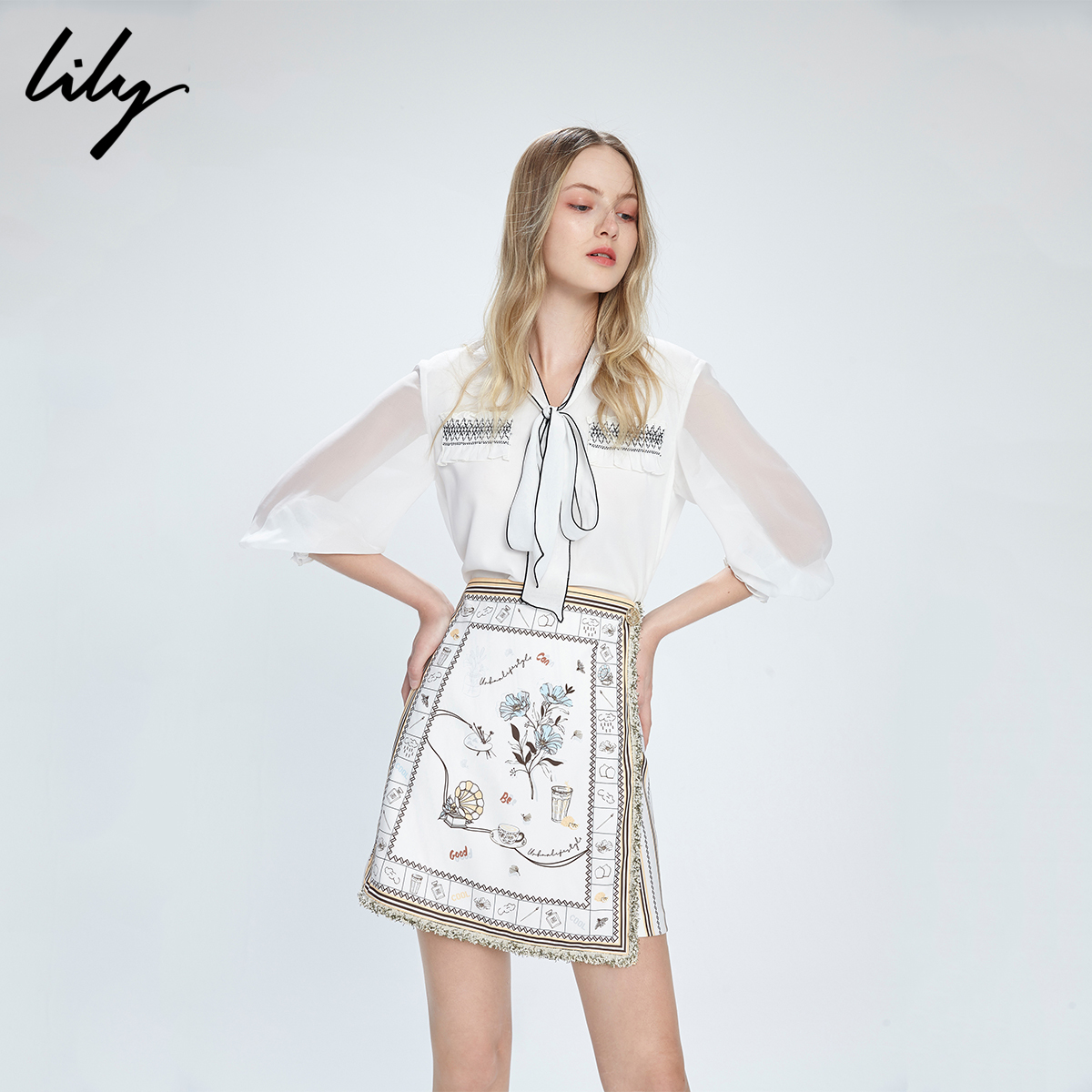 lily官方旗舰店Lily夏季新款女装白色印花高腰A字碎花修身包臀短裙半身裙1