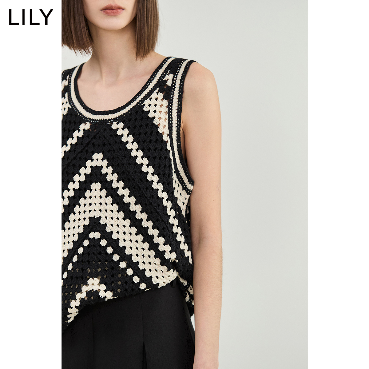 LILY2024夏新款女装设计感时尚撞色镂空洋气毛针织衫马甲叠穿上衣
