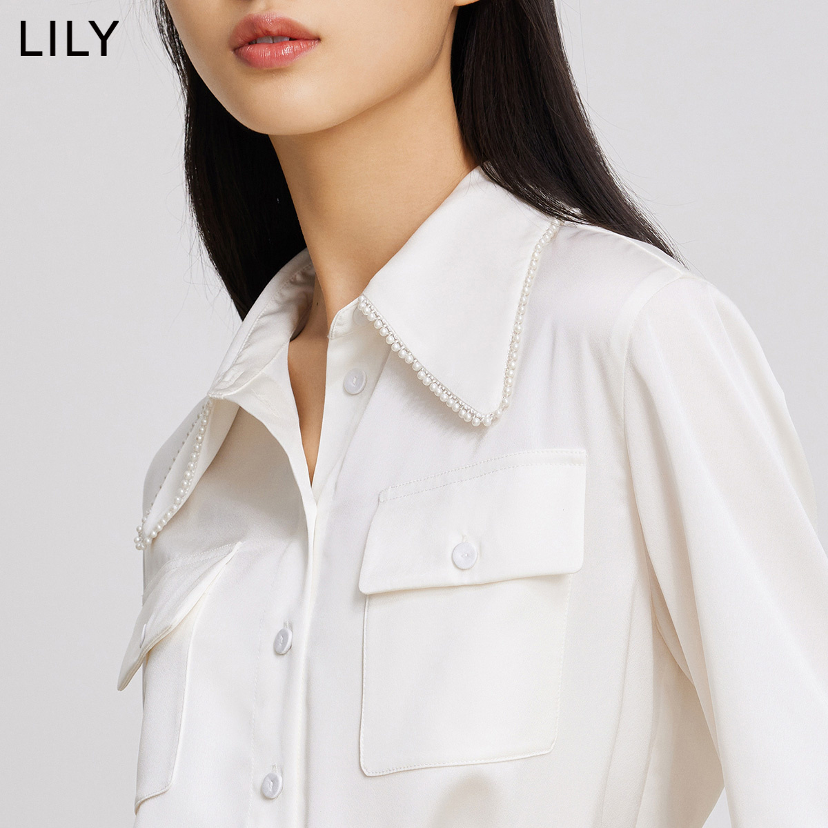 LILY官方旗舰店LILY2022春新款女装气质珍珠设计感宽松垂顺长袖白色雪纺衬衫2