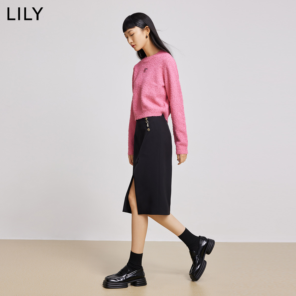 LILY官方旗舰店LILY2022春新款女装气质开衩高腰修身包臀裙通勤显瘦黑色半身裙2