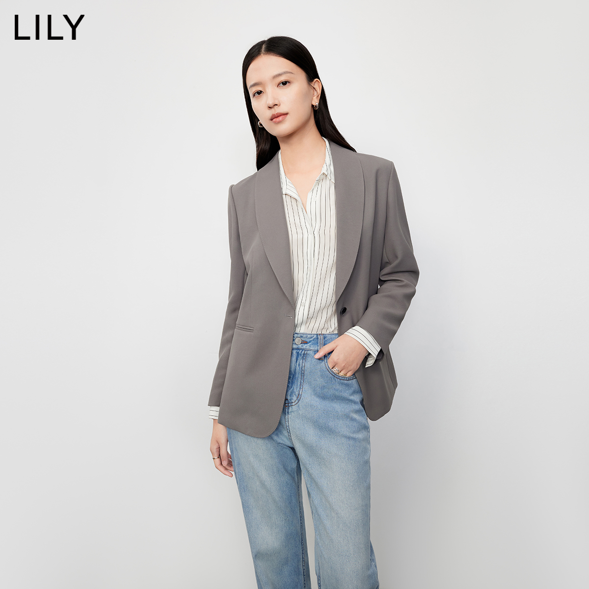 LILY2023秋新款女装复古青果领气质通勤时尚纯色修身小西装外套女-图2