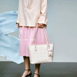 Вместительная и большая сумка на одно плечо