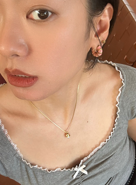 734钛钢大白极光珍珠吊坠项链女巫帽坠灯笼链百搭锁骨链可洗澡