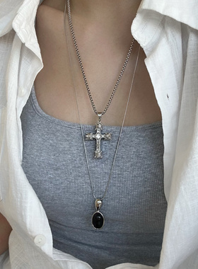 734钛钢夸张宫廷风复古十字架吊坠项链卫衣毛衣链小众项链白金色