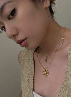 可洗澡项链钛钢锁骨链浮雕