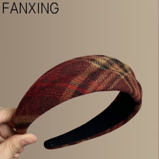 Retro plaid wide edge concave and convex design headband