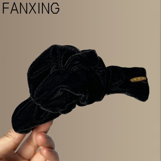 【赤红妆匣】法式丝绒褶皱抓夹大号鲨鱼夹气质旅行发卡百搭发抓