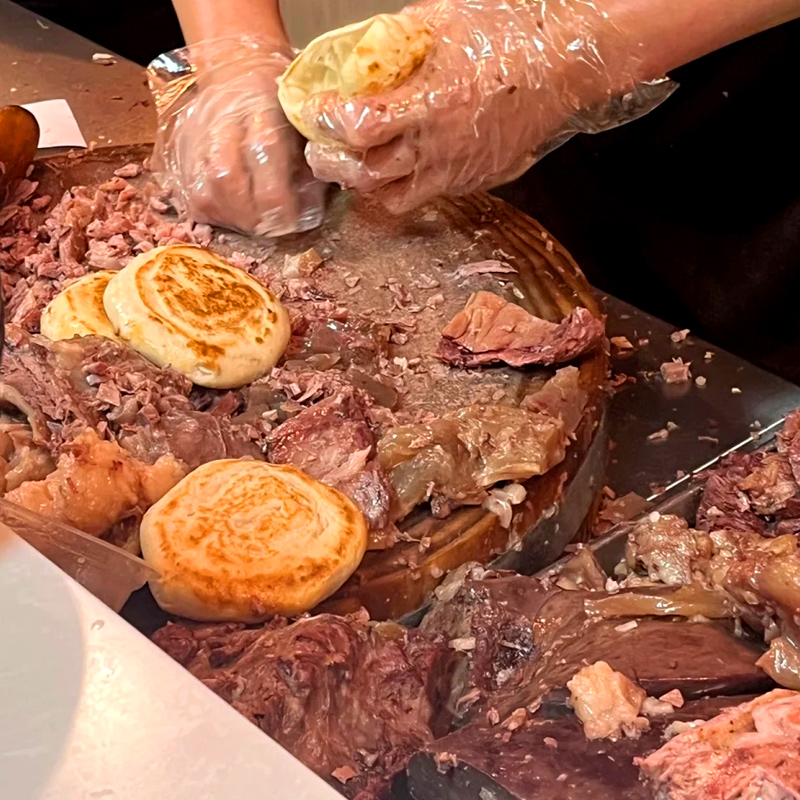 老驴头驴肉火烧熟食火烧饼真空装酥饼夹膜早餐即食河北特产正宗-图2