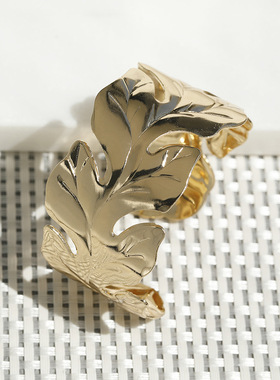 Golden Leaf Bracelet金色叶子手镯轻奢夸张树叶手环开口宽版走秀