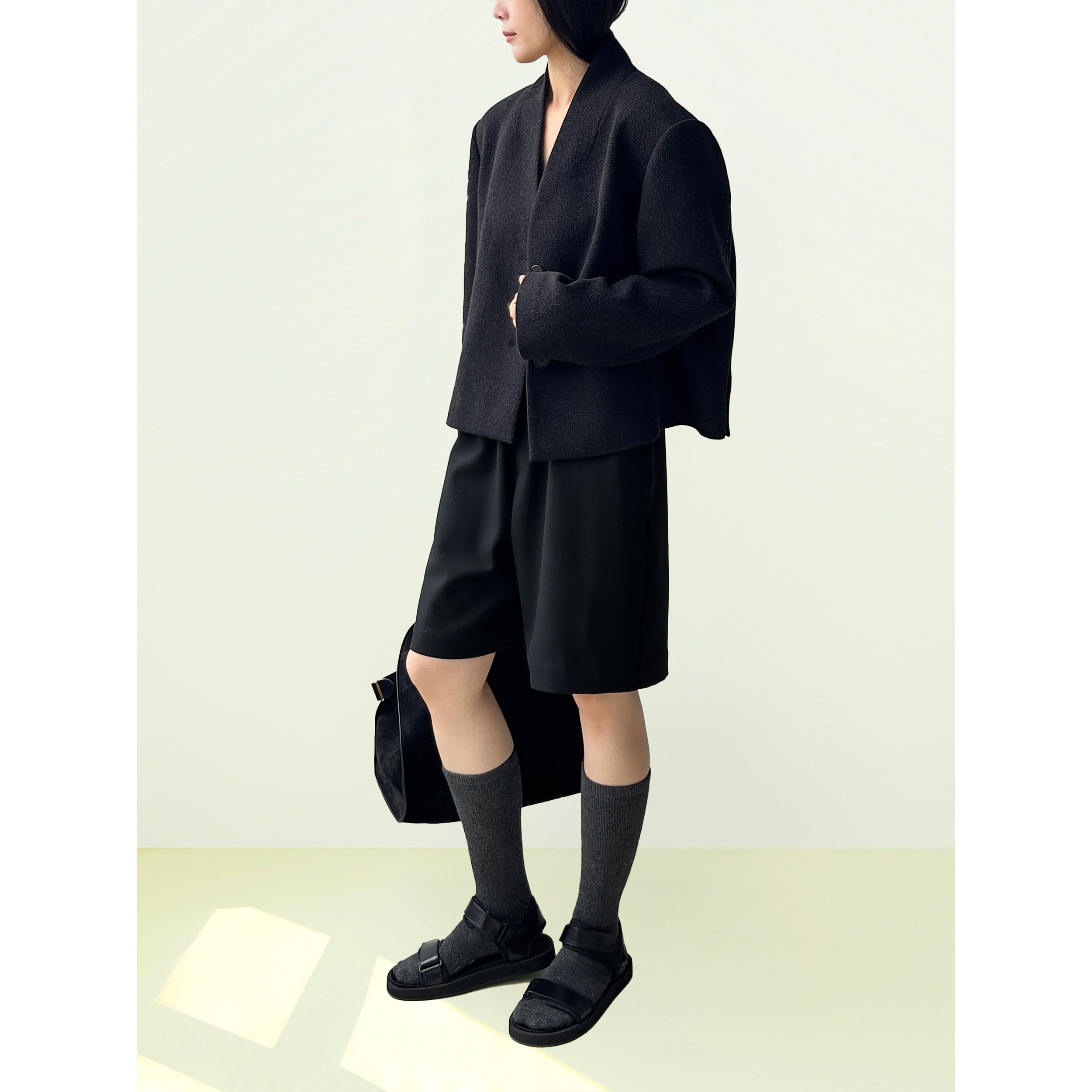 Plain Sight 黑灰羊毛连立领短外套/中腰萝卜裤 - 图1