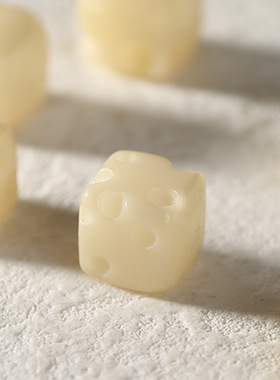 奶黄菩提雕刻奶酪方糖手串小红书同款奶酪设计款菩提文玩手链