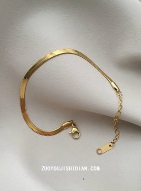 钛钢不掉色高级INS潮红博主手链