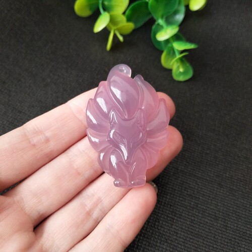 天然玛瑙玉髓黄白紫绿色九尾狐吊坠狐狸冰种玉坠挂件旺桃花男女款 - 图2