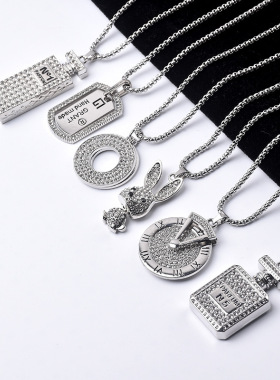 跨境不锈钢项链女潮新款可爱镶钻项链吊坠男潮嘻哈挂坠长款毛衣链