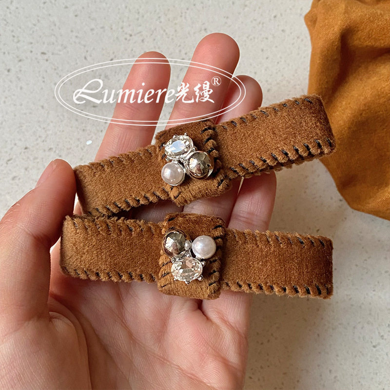 一只价格 丝绒蝴蝶结深棕发夹精致水钻时尚气质刘海夹边夹新款,淘宝优惠券,粉丝福利购,淘宝优惠卷