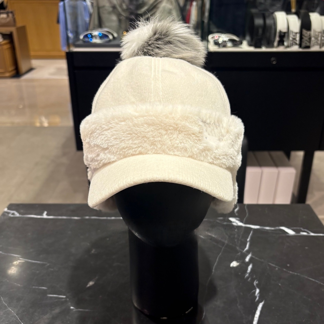 韩国高尔夫球帽女款秋冬季时尚百搭保暖毛绒护耳灯芯绒鸭舌帽防寒,淘宝优惠券,粉丝福利购,淘宝优惠卷